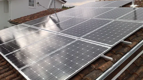 Φωτοβολταϊκό έργο σε στέγη σπιτιού με ισχύ 10kWp με το πρόγραμμα Feed In